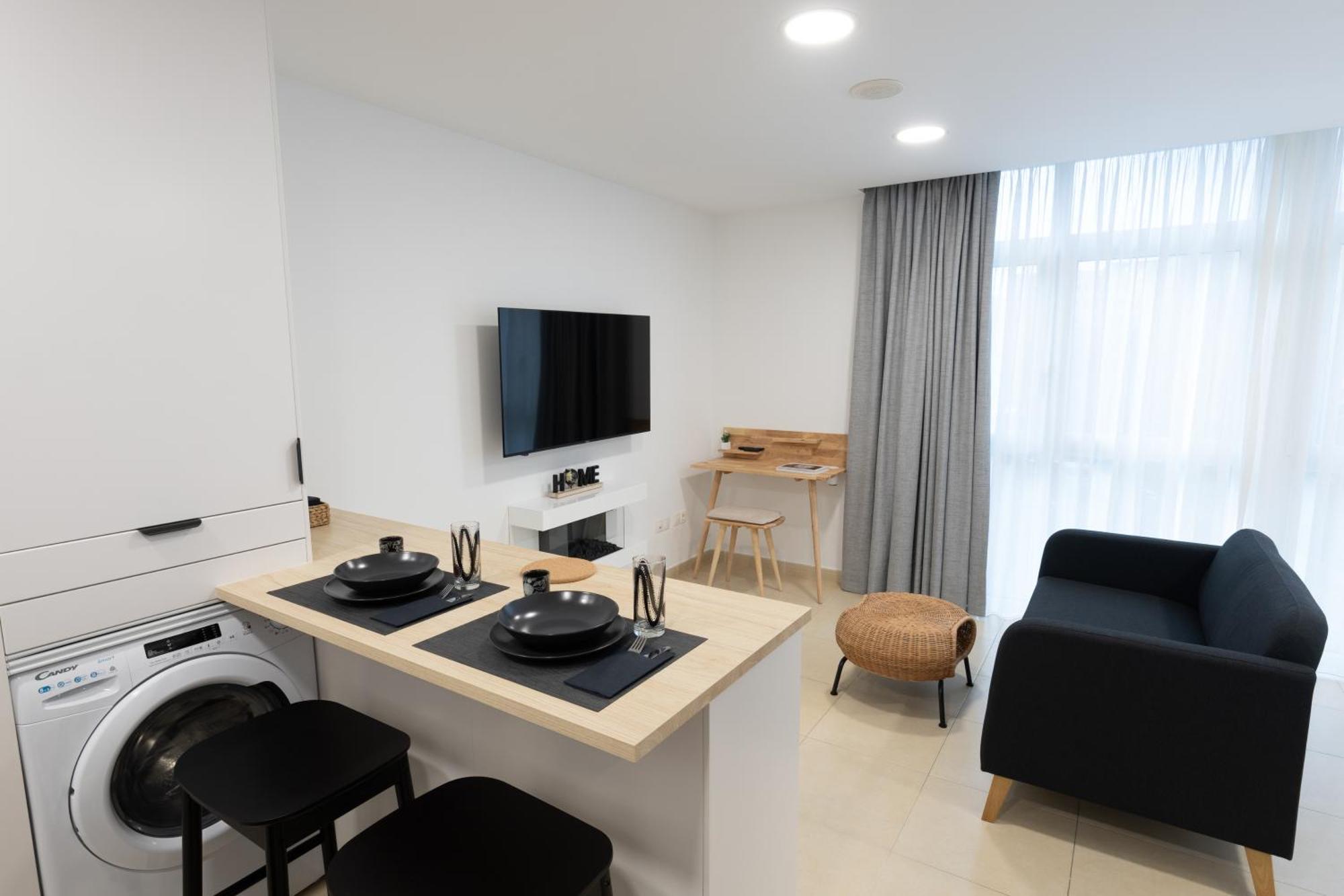 Апартаменты Miniloft Cee Con Wifi En El Centro Del Pueblo Экстерьер фото